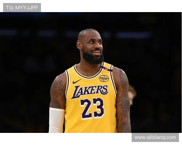 KD生涯3055仅排历史第八前十现役球员多达六人神人以422场遥遥领先